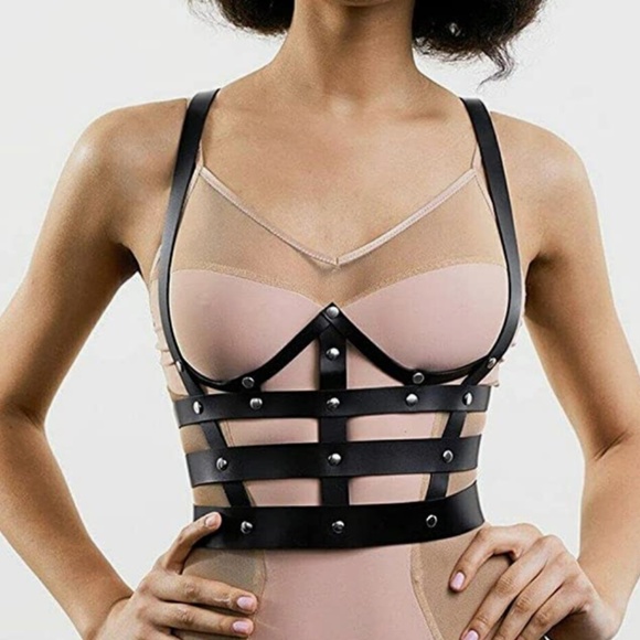 Women Leather Chest Harness Black Punk Body Chest Harness, Adjustable Buckle Wai main image 4